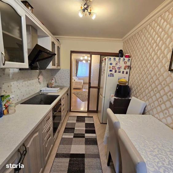 Apartament cu 4 camere în Ultracentral
