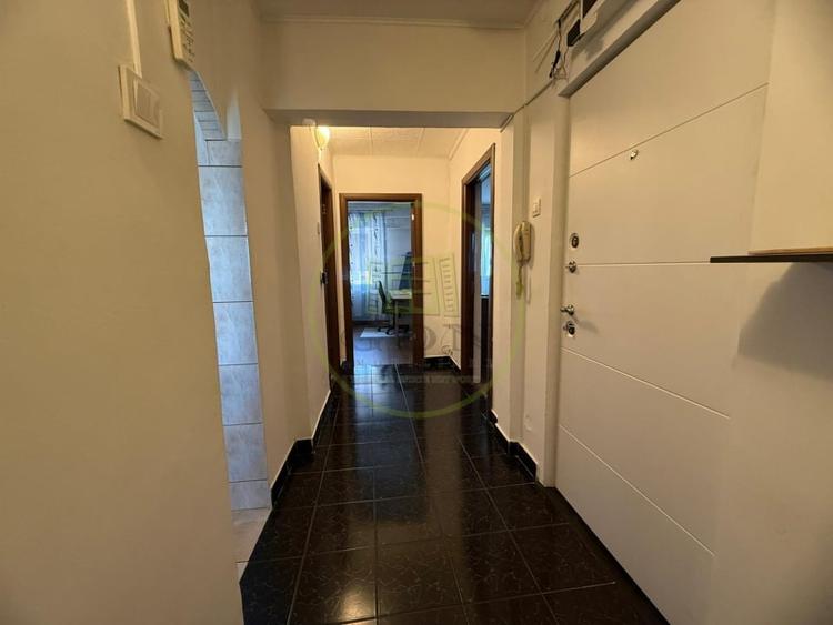 Apartament 2 camere, 58mp, cartier Lapus, zona Mall Electroputere - 9
