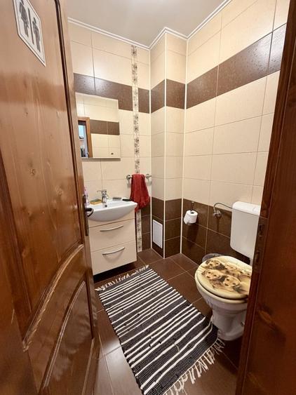 Casă individuală cu 4 camere cu Canalizare în Giarmata