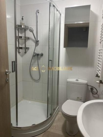 Apartament cu 2 camere decomandat, mobilat în Sebastian