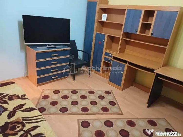 Casă cu 4 camere cu Teren 300 Mp în Prelungirea Ghencea