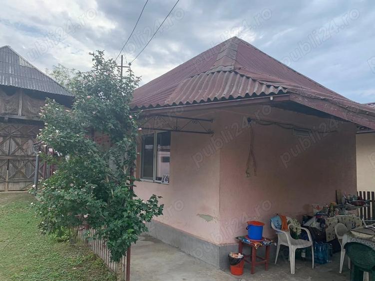 Casă cu 2 camere cu Teren 17000 Mp în Aciua