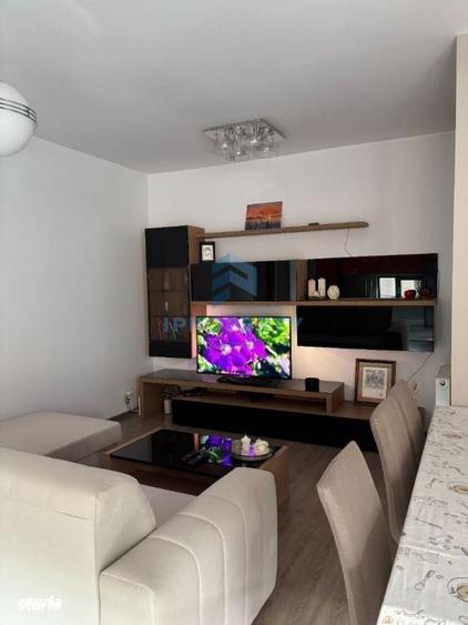 Apartament cu 2 camere, mobilat în Arcul de Triumf
