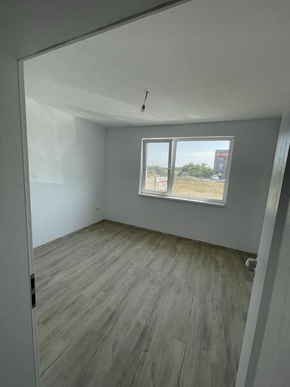Casă cu 3 camere în Bucovăț