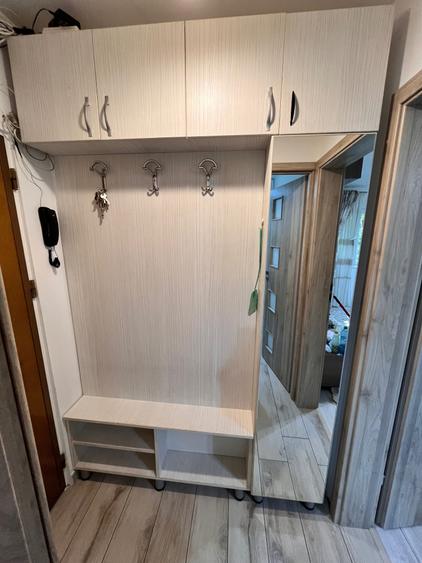 Apartament cu 2 camere semidecomandat în Brâncoveanu