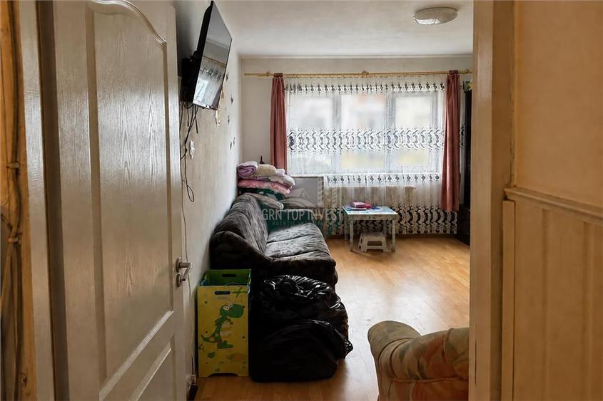 Apartament cu 2 camere decomandat în Vasile Aaron