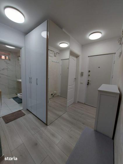 Apartament cu 2 camere semidecomandat în Central