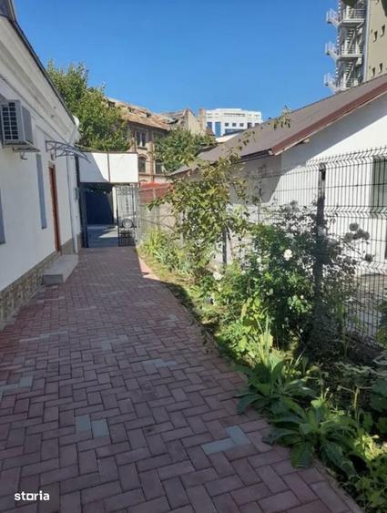 Ultracentral, ofer spre inchiriere 4 camere la curte, ideal firma - 7