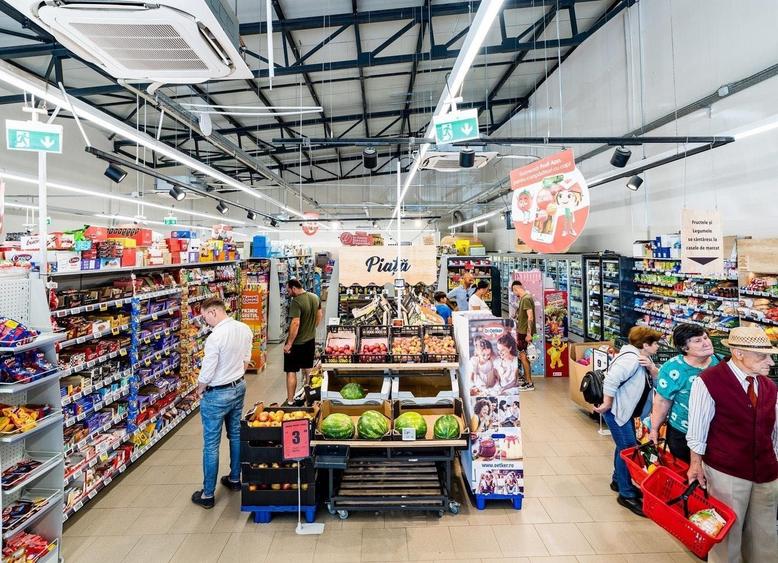 Spațiu comercial, de 1,033 mp, în Central