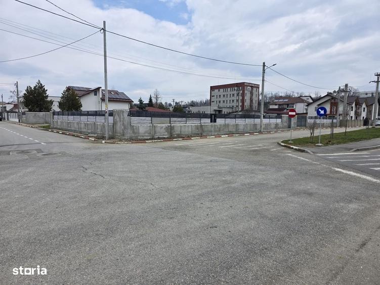 Spațiu comercial, în Central