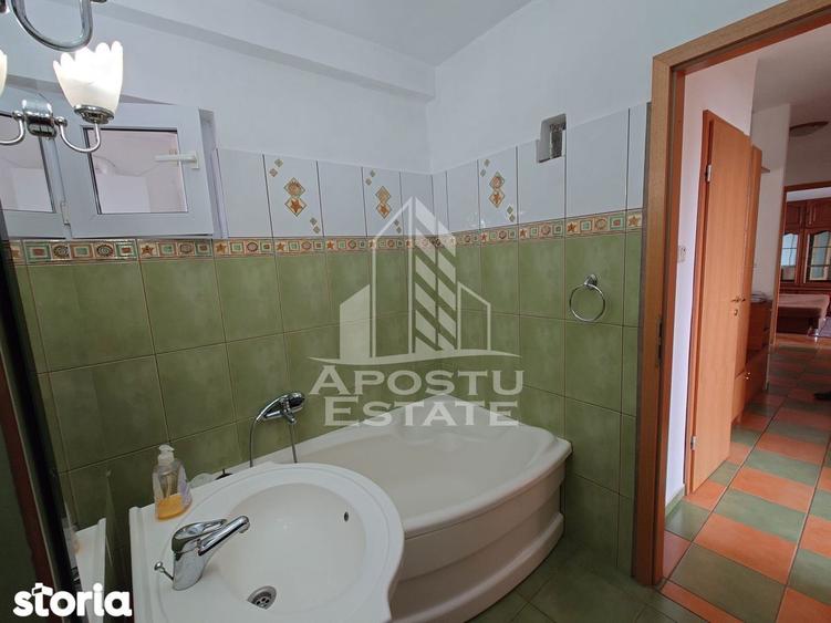 Apartament cu 3 camere, mobilat în Circumvalațiunii