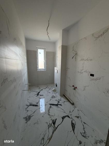 Bucatarie Inchisa, Apartament Cu 2 Camere, Giroc - 1