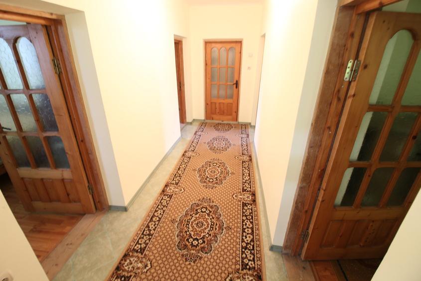 Casă individuală cu 3 camere cu Teren 1000 Mp în Vânători