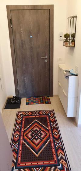 Apartament cu 2 camere decomandat în Uverturii