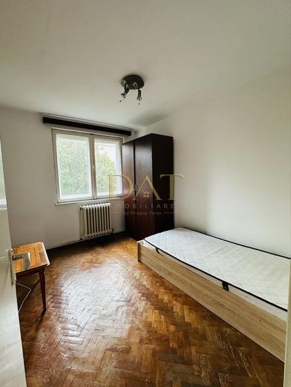 Apartament cu 4 camere decomandat în Gheorgheni