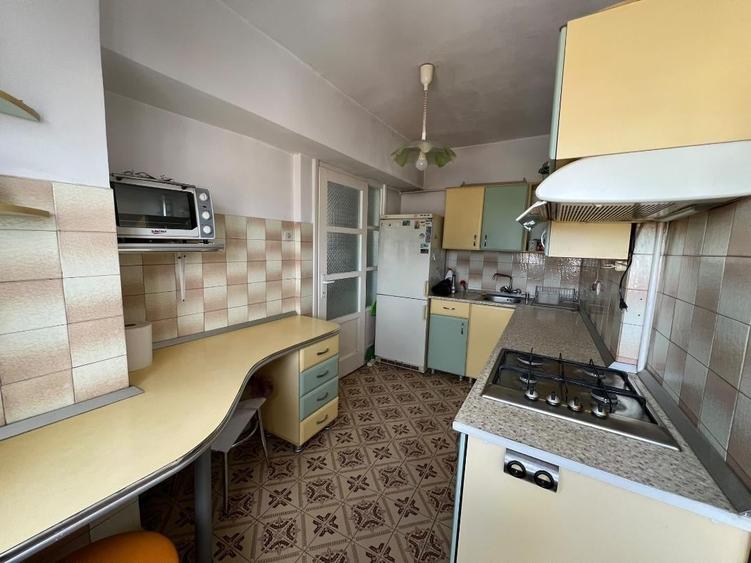 Apartament cu 3 camere în Central