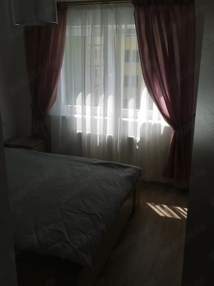 Apartament cu 2 camere decomandat în Tractorul