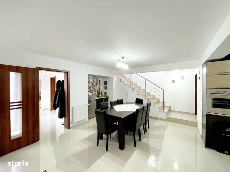 Casă cu 4 camere cu Teren 400 Mp în Chiajna