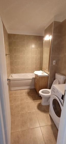 Apartament cu 2 camere semidecomandat în Sânpetru