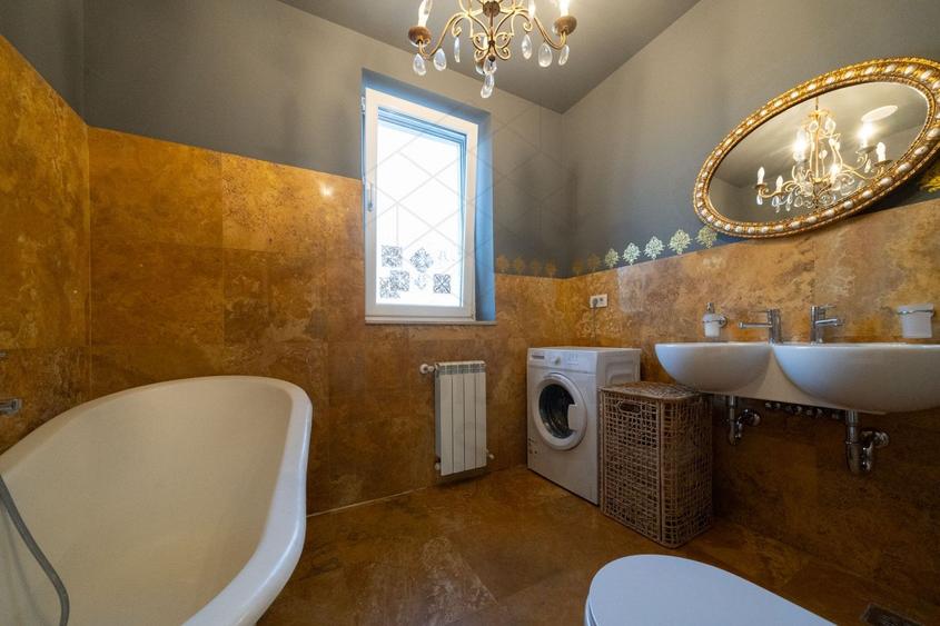 Penthouse cu 3 camere semidecomandat, mobilat în Herăstrău