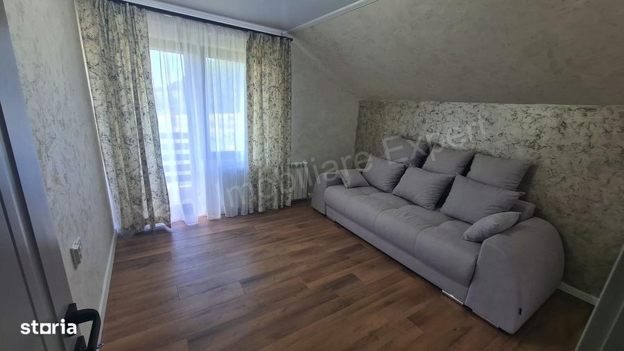 Casă cu 4 camere în Curtea de Argeș