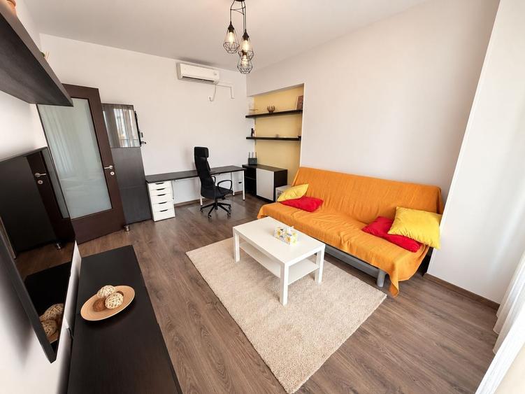 Apartament cu 2 camere decomandat în Vitan Mall