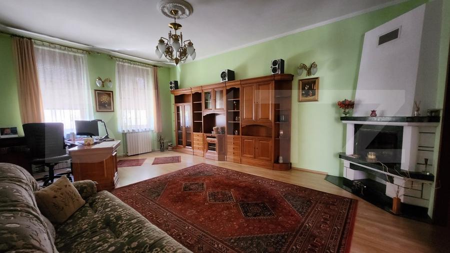 Casă individuală cu 3 camere cu Canalizare în Central