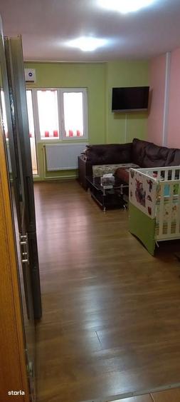 Apartament cu 2 camere în Podu Roș