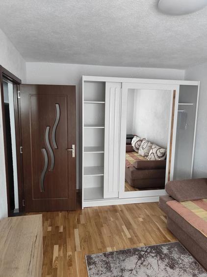 Garsonieră decomandată în Calea Poplăcii