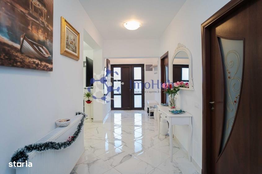 Casă cu 4 camere în Bogonos