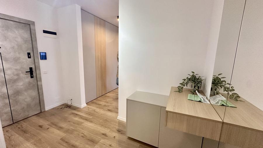 Apartament cu 2 camere decomandat, mobilat în Plopilor