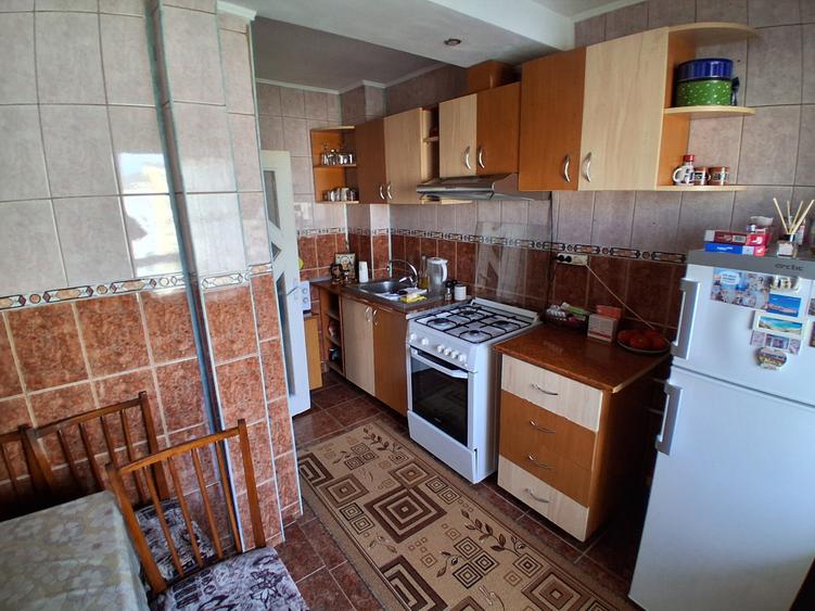 Apartament cu 2 camere decomandat, mobilat în Păcurari