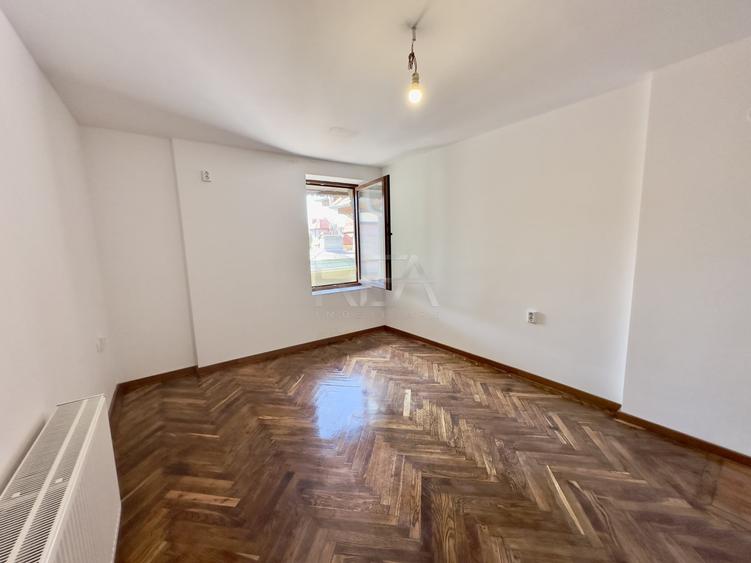 Apartament cu 3 camere decomandat în Capitale