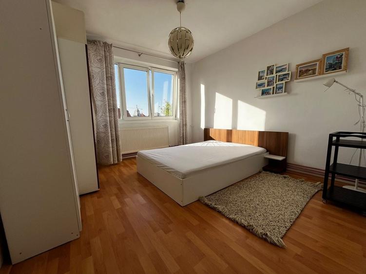 Apartament cu 3 camere, mobilat în Ultracentral