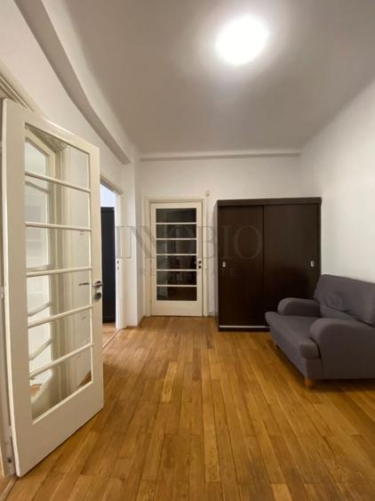 Apartament cu 2 camere circular, mobilat în Calea Călărașilor