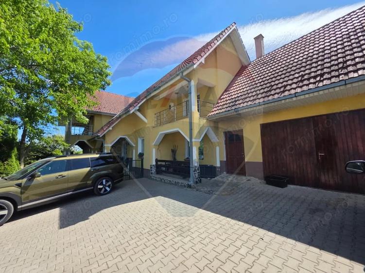 Casă cu 3 camere cu Teren 4534 Mp în Sud