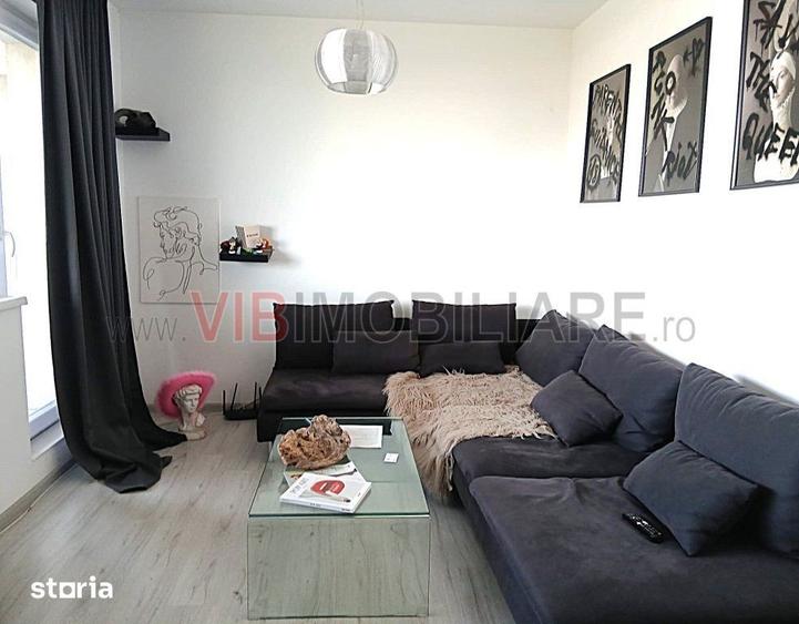 Apartament cu 2 camere decomandat, mobilat în Central