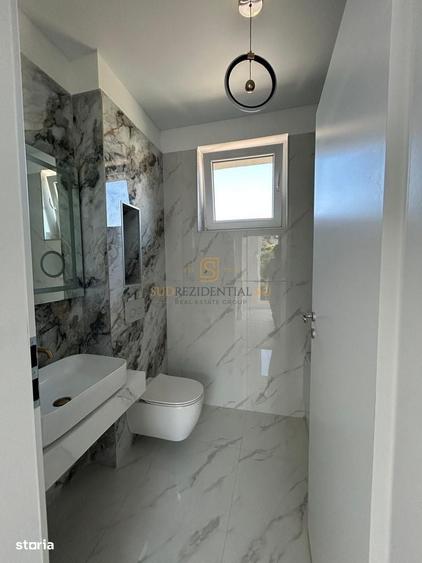 Casă cu 4 camere în Central
