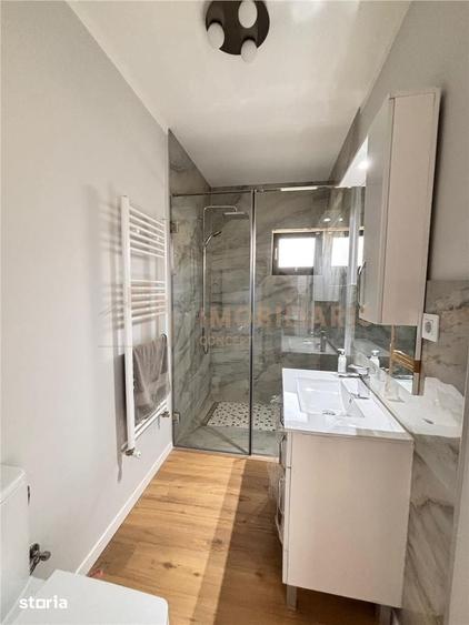 Casă cu 4 camere cu Teren 700 Mp în Valea Borcutului