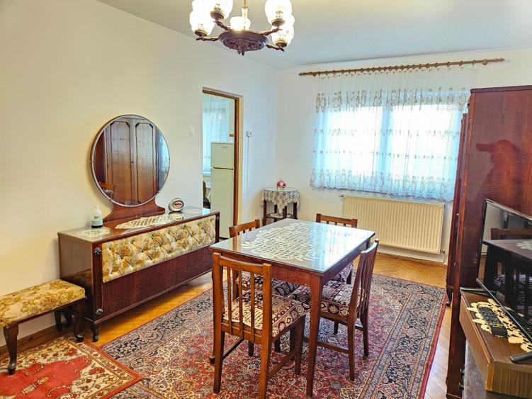Garsonieră decomandată în Valea Aurie