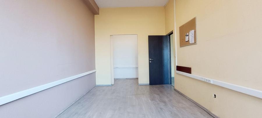 Birou, de 80 mp, în Uzina 2