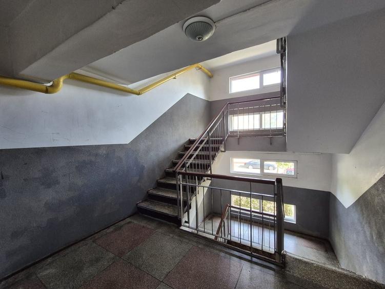 Garsonieră semidecomandată în Uzina 2