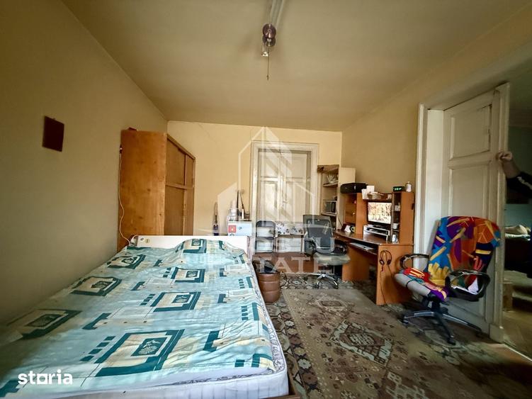 Casă cu 7 camere cu Teren 216 Mp în Fabric