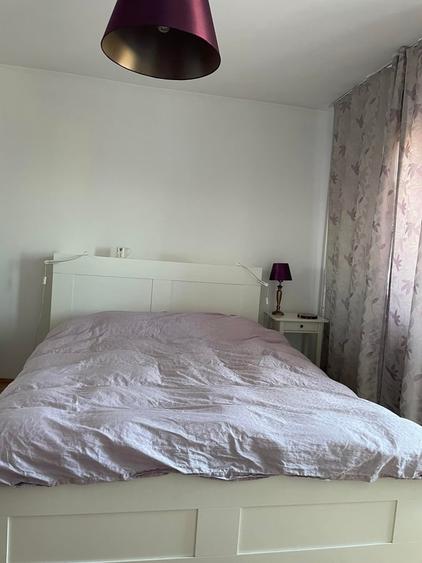Apartament cu 3 camere decomandat în Obor