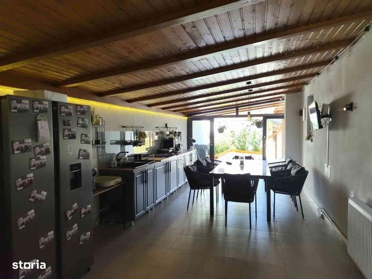 Casă cu 3 camere în Rimetea