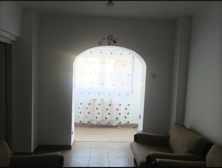 Casă cu 3 camere în Coman
