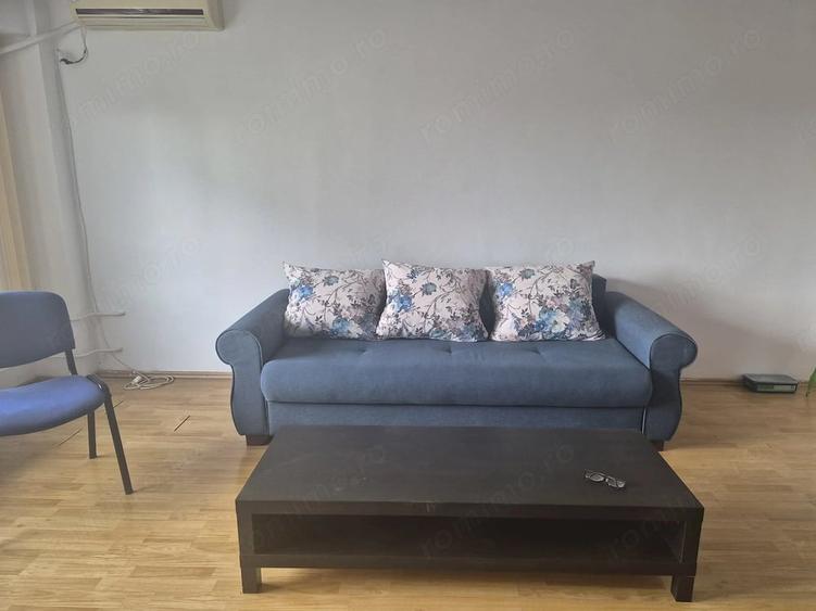 Apartament cu 3 camere decomandat în Calea Călărașilor