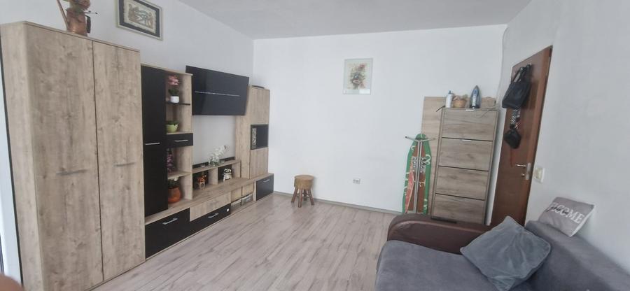 Nou pe piață! Apartament 1 cameră, etaj intermediar, 2 balcoane, str. EROILOR - 3