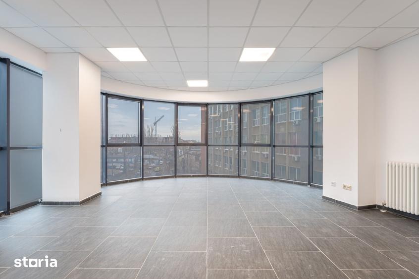 Spațiu comercial, de 305 mp, în Baicului