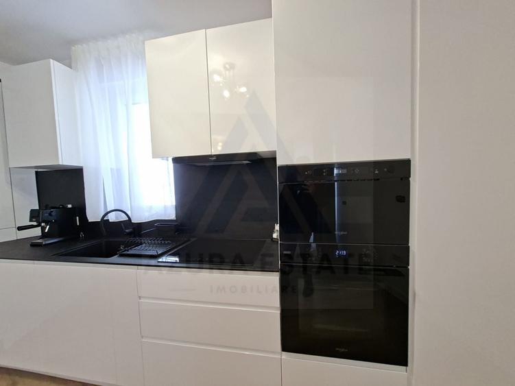 Apartament cu 3 camere semidecomandat, mobilat în Șelimbăr